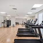 Yas Island Premier Apts By Desert Key - Steps To Ferrari World & Yas Mall