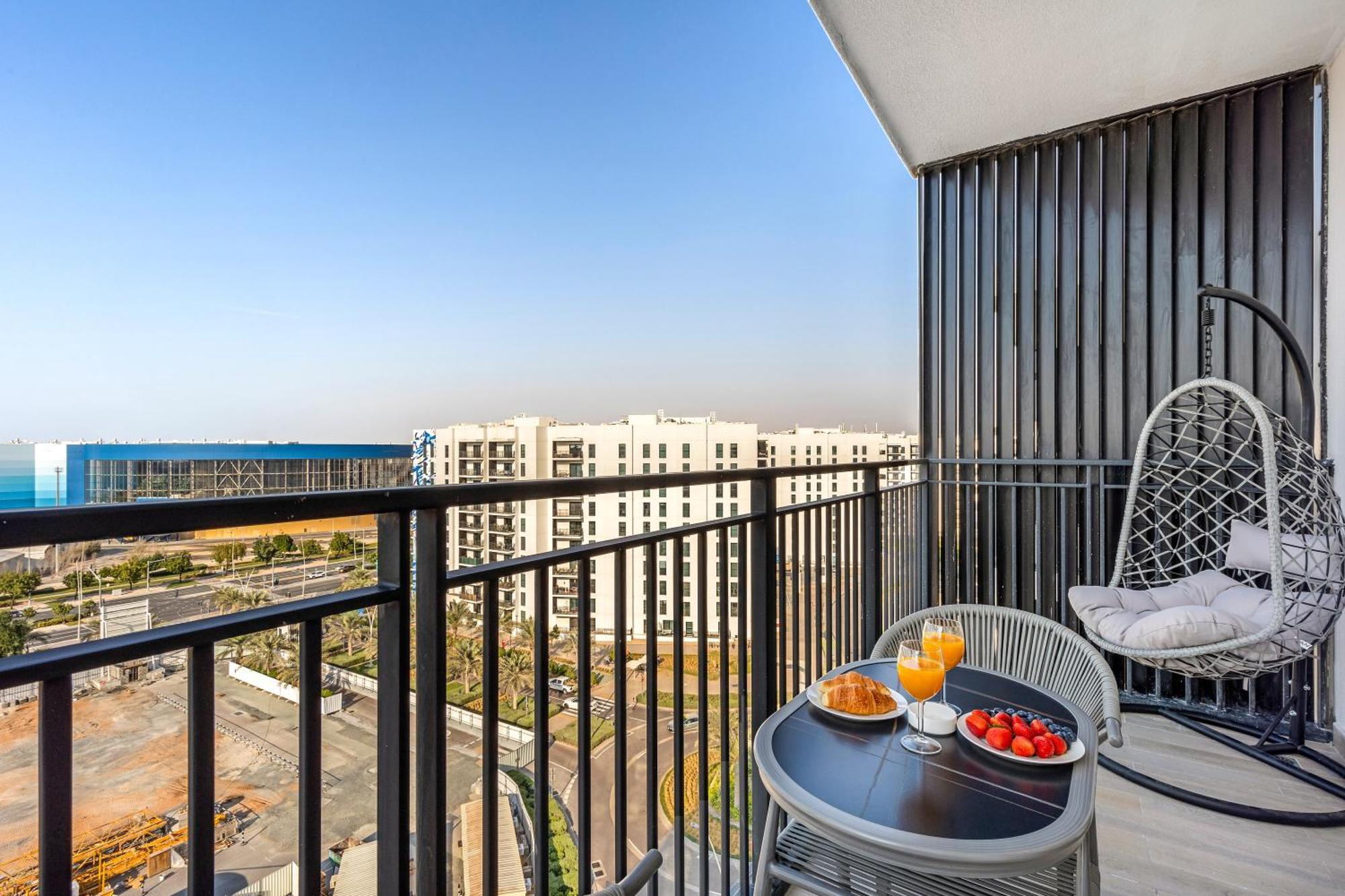 Yas Island Premier Apts By Desert Key - Steps To Ferrari World & Yas Mall Apartment