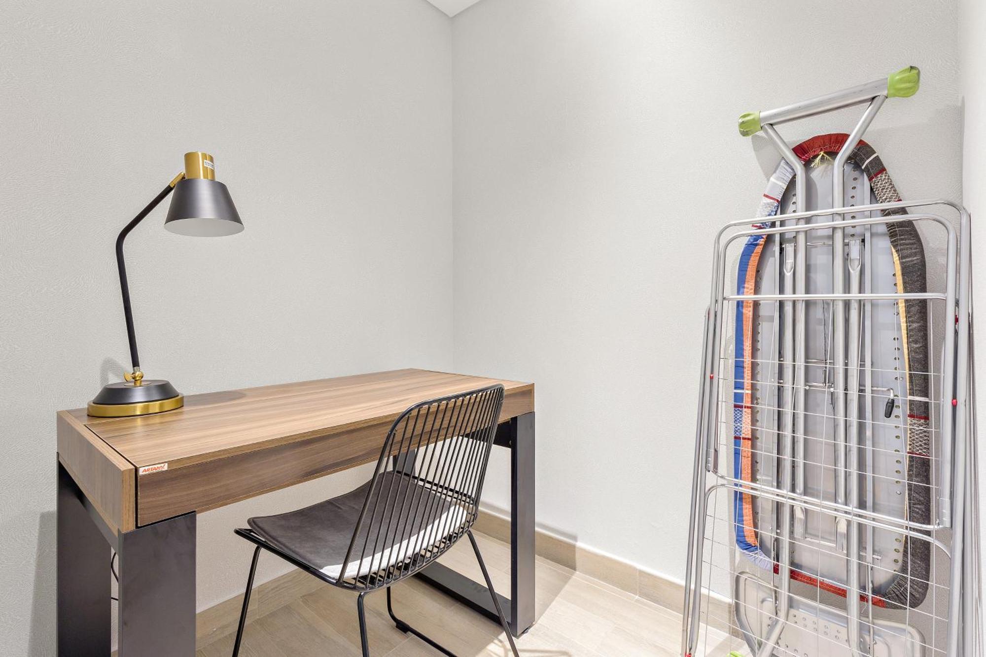 Yas Island Premier Apts By Desert Key - Steps To Ferrari World & Yas Mall * Abu Dhabi